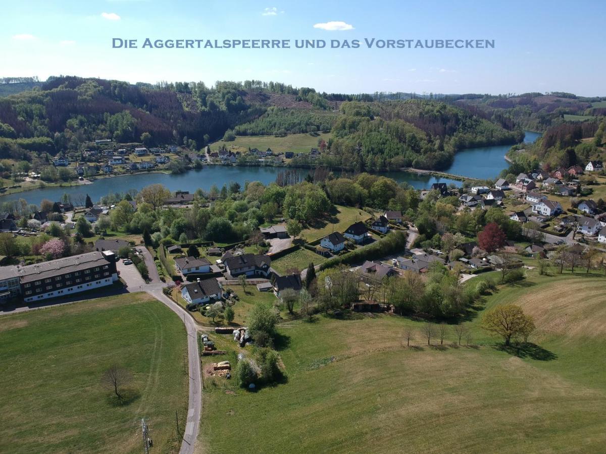 Exklusive Ferienwohnung 'Agger-Blick' Mit Grosser Seeblick-Terrasse & Sauna Gummersbach Exterior photo